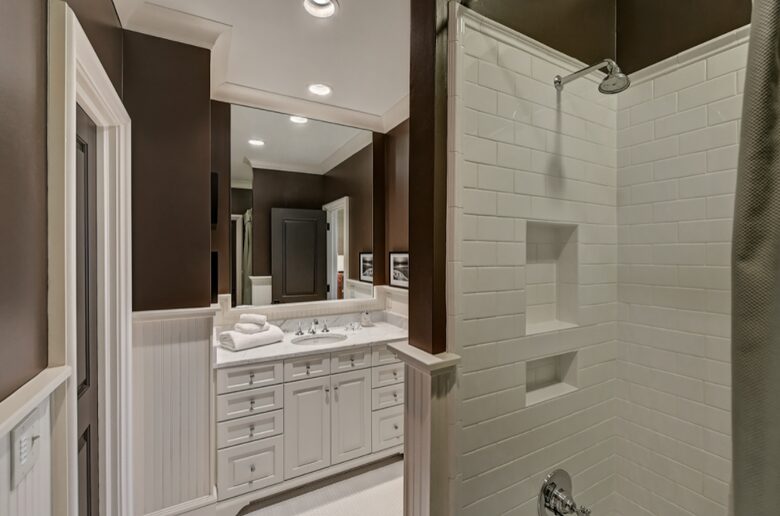 Charlotte Château - Charlotte, North Carolina