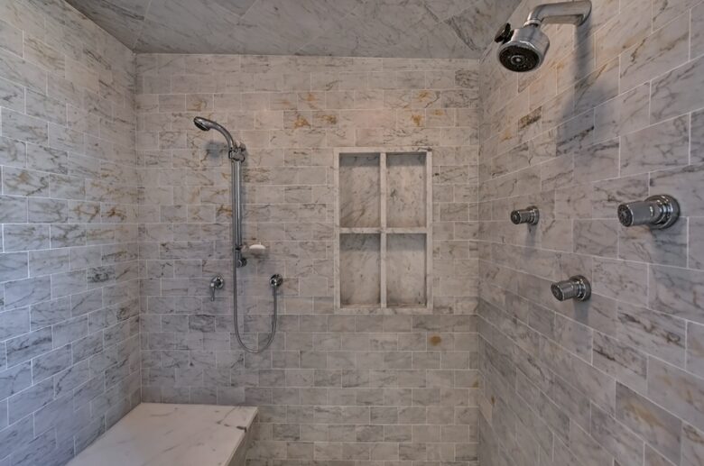 Charlotte Château - Charlotte, North Carolina