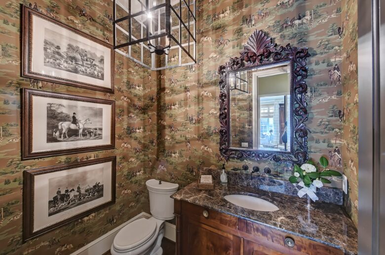 Home exchange in Charlotte NC with beautiful half bath