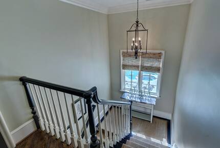 Charlotte Château - Charlotte, North Carolina