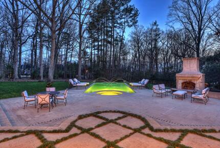 Charlotte Château - Charlotte, North Carolina