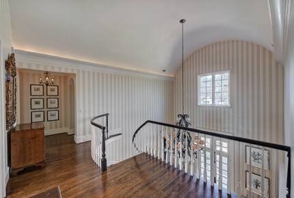 Charlotte Château - Charlotte, North Carolina