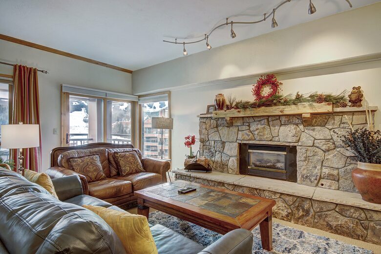 Village at Breckenridge - Ski-In/Ski-Out Peak 9 - Breckenridge, Colorado