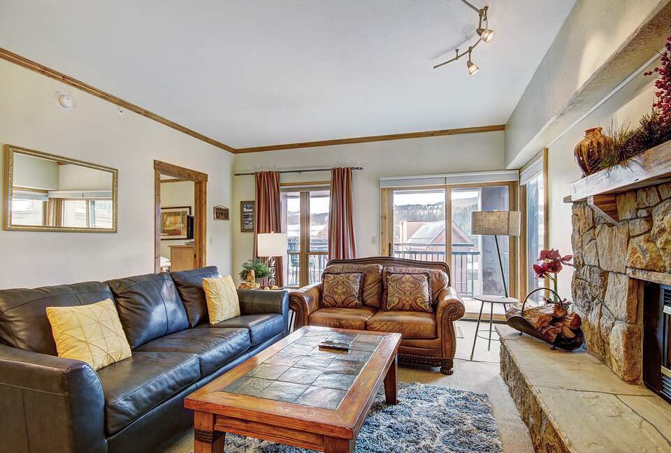 Village at Breckenridge - Ski-In/Ski-Out Peak 9 - Breckenridge, Colorado