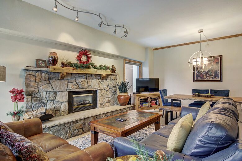 Village at Breckenridge - Ski-In/Ski-Out Peak 9 - Breckenridge, Colorado