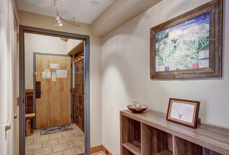 Village at Breckenridge - Ski-In/Ski-Out Peak 9 - Breckenridge, Colorado