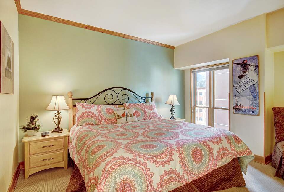 Village at Breckenridge - Ski-In/Ski-Out Peak 9 - Breckenridge, Colorado