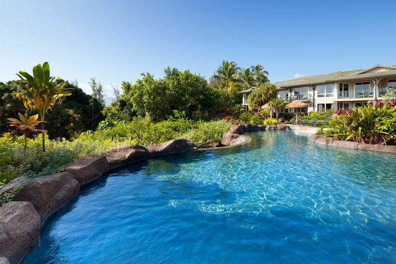 Home exchange in Kaua'i HI, The Westin Princeville resort pool