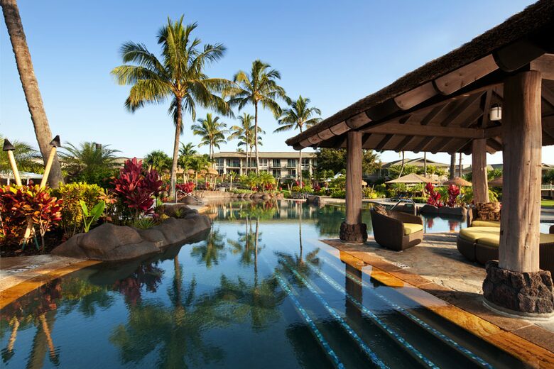 Home exchange in Kaua'i HI, The Westin Princeville resort pool