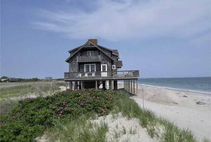 The Castaway Cottage - South Kingstown, Rhode Island