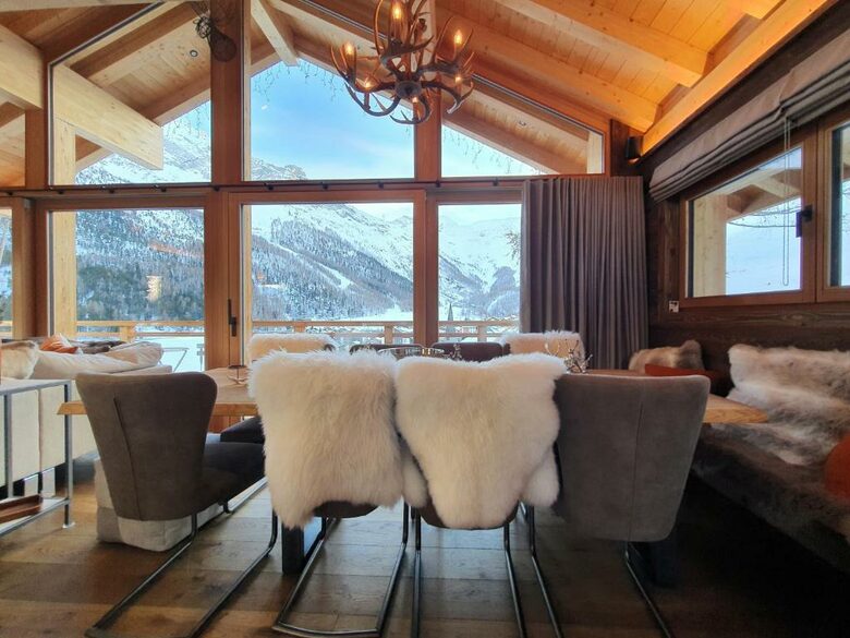 Luxury Swiss Chalet Sonnhalde - Saas Fee, Switzerland