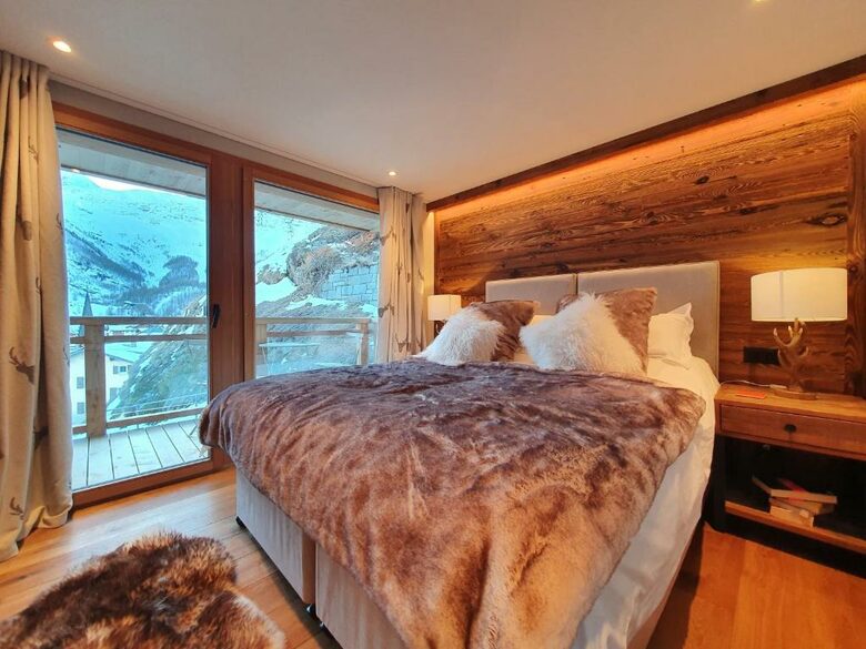 Luxury Swiss Chalet Sonnhalde - Saas Fee, Switzerland