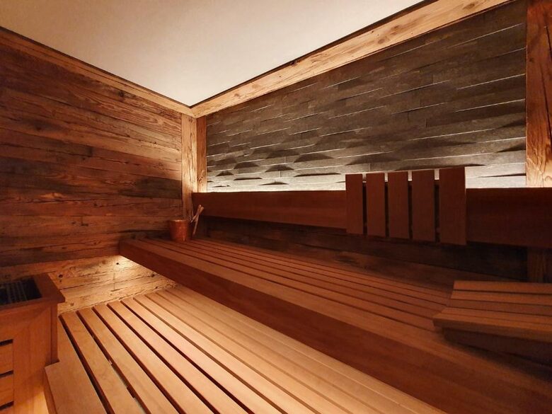 Luxury Swiss Chalet Sonnhalde - Saas Fee, Switzerland