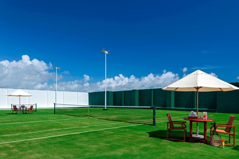 Home exchange in Cancun, tennis courts at The Westin Resort & Spa