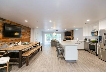 Home exchange in Bass Lake CA, open floor plan main living area