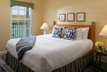 Home exchange in Key West FL, Hyatt Beach House guest bedroom