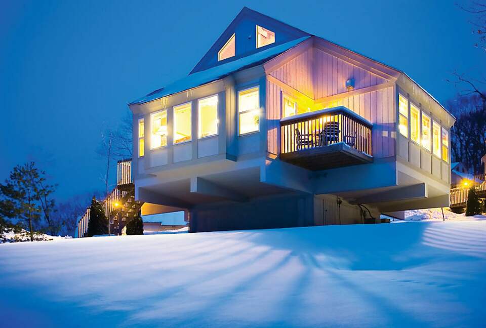 Home exchange in Wisconsin Dells, 1 2 & 3 bedroom townhomes in winter