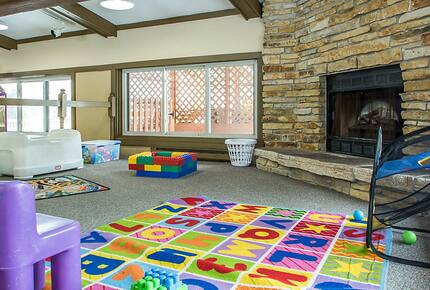 Home exchange at Christmas Mountain Village, kid's activity room