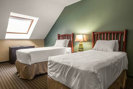 Home exchange at Christmas Mountain Village, 2 bed villa guest room