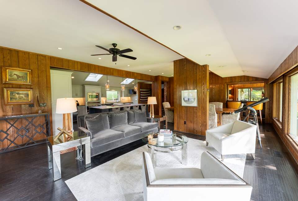 North Carolina Gem Overlooking 18th Green at Hound Ears Country Club - Boone, North Carolina