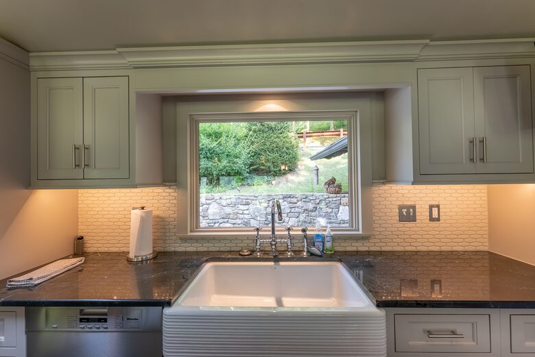 North Carolina Gem Overlooking 18th Green at Hound Ears Country Club - Boone, North Carolina