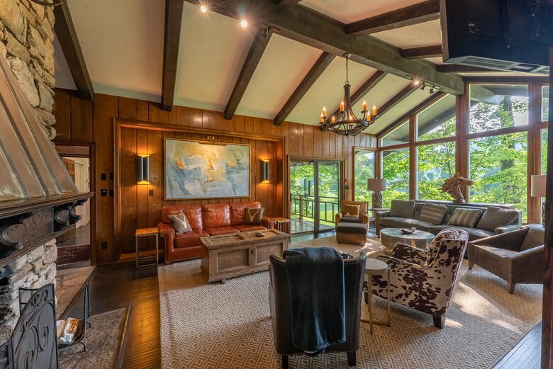 North Carolina Gem Overlooking 18th Green at Hound Ears Country Club - Boone, North Carolina