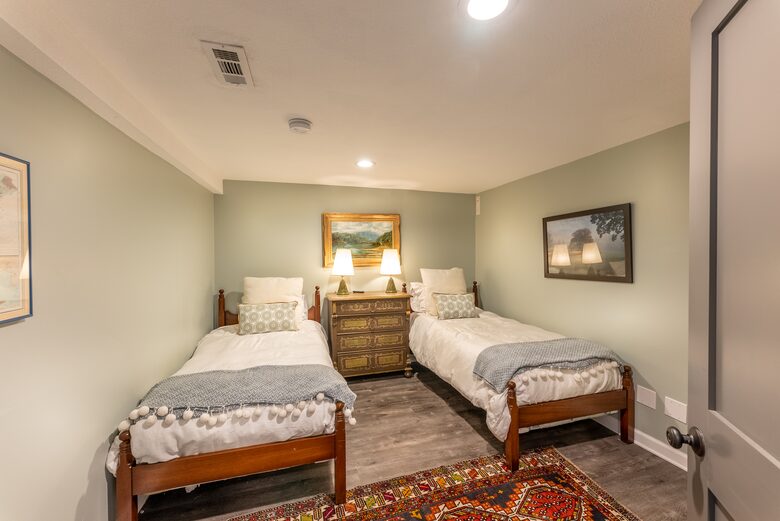 North Carolina Gem Overlooking 18th Green at Hound Ears Country Club - Boone, North Carolina