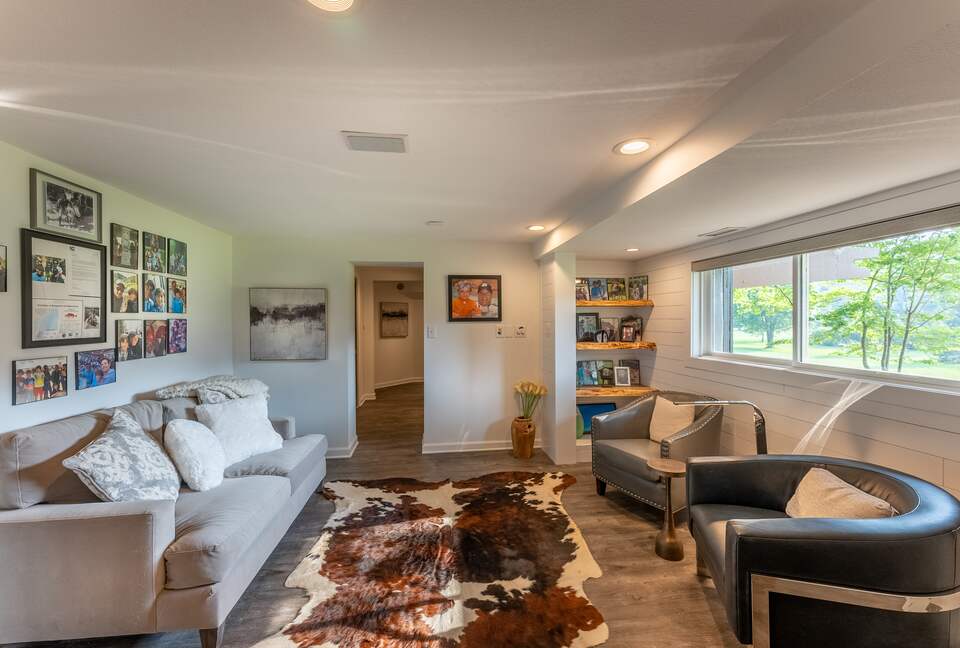 North Carolina Gem Overlooking 18th Green at Hound Ears Country Club - Boone, North Carolina