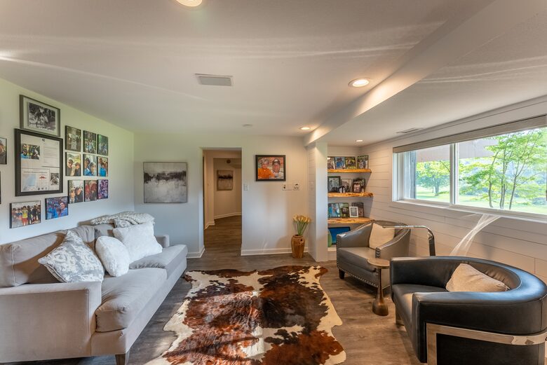 North Carolina Gem Overlooking 18th Green at Hound Ears Country Club - Boone, North Carolina