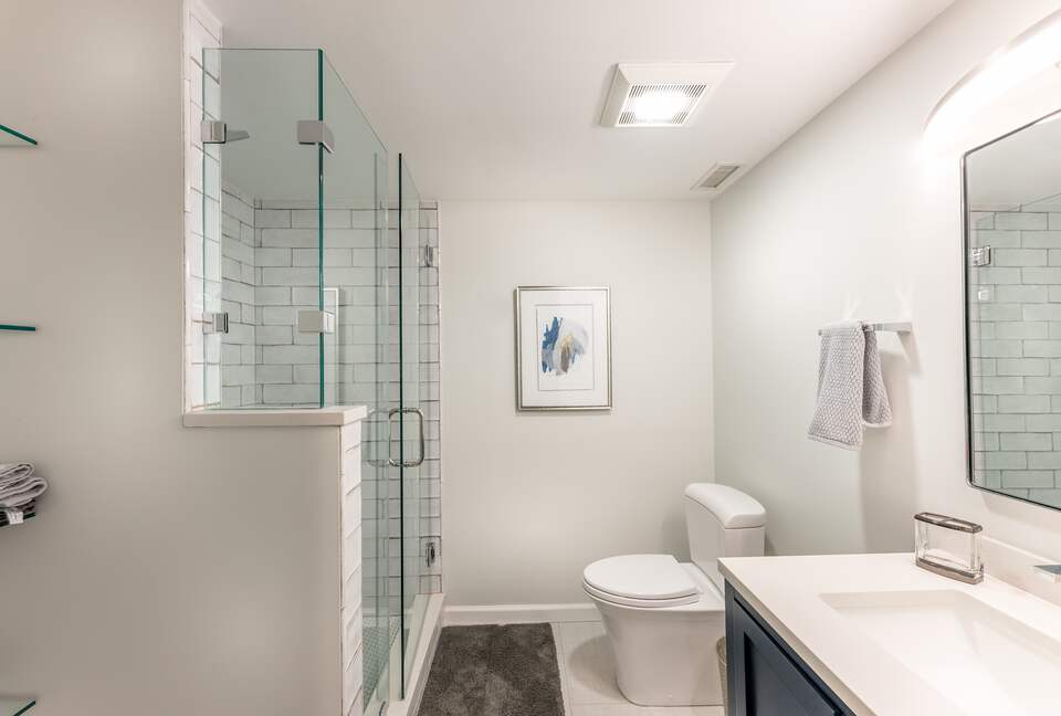 North Carolina Gem Overlooking 18th Green at Hound Ears Country Club - Boone, North Carolina