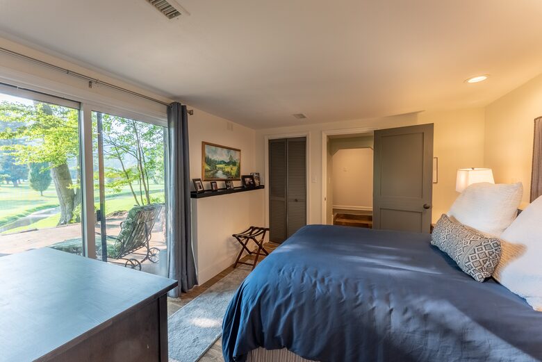 North Carolina Gem Overlooking 18th Green at Hound Ears Country Club - Boone, North Carolina