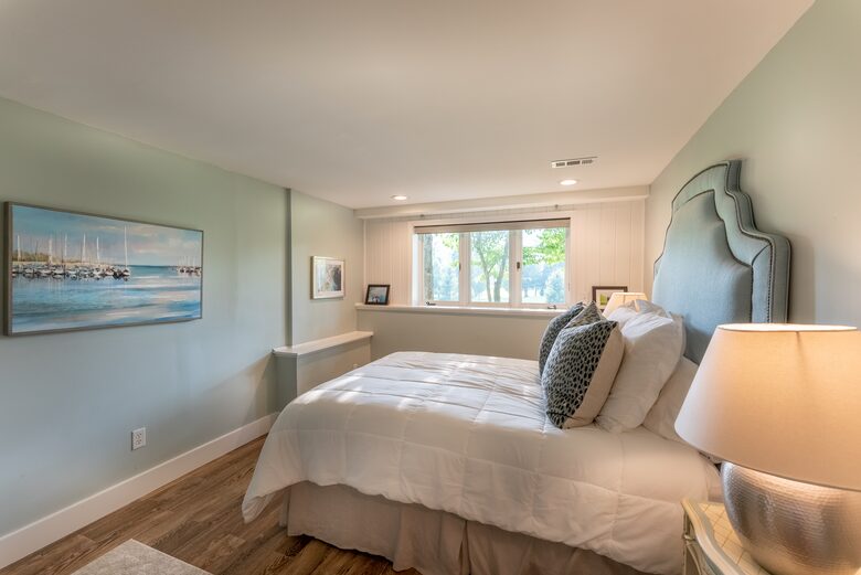 North Carolina Gem Overlooking 18th Green at Hound Ears Country Club - Boone, North Carolina