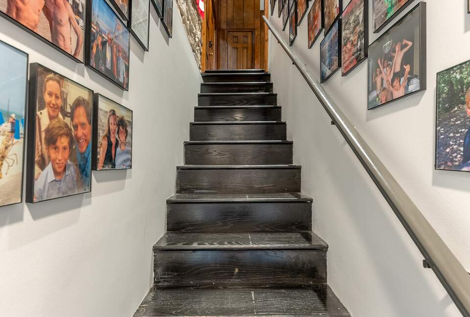 North Carolina Gem Overlooking 18th Green at Hound Ears Country Club - Boone, North Carolina