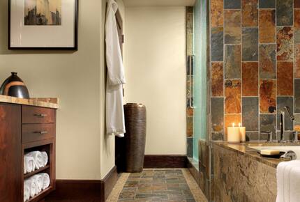 Home exchange in Mammoth Lakes CA, ensuite bathroom with heated floors