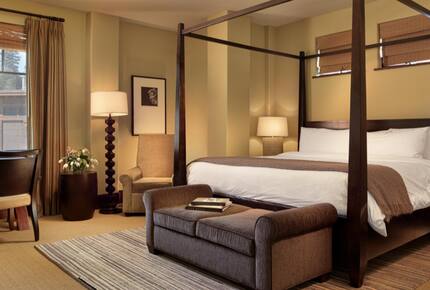 Home exchange in Mammoth Lakes CA, master suite with king-sized bed