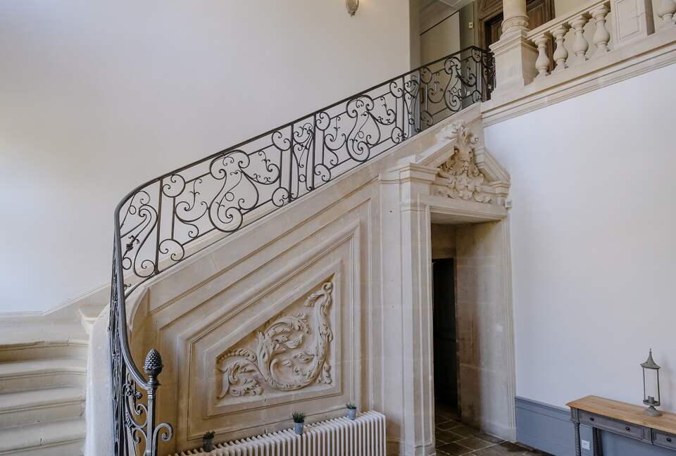 Château d'Isle-sur-Marne (R) - Isle sur Marne, France