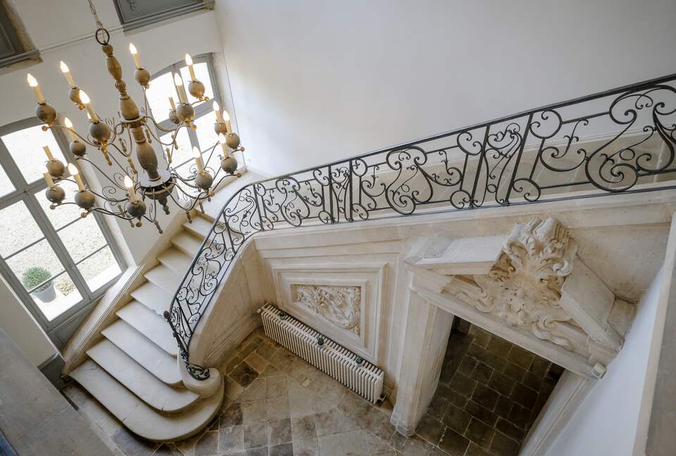 Château d'Isle-sur-Marne (R) - Isle sur Marne, France