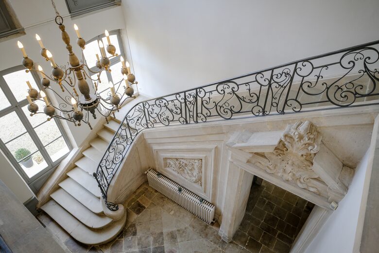 Château d'Isle-sur-Marne (R) - Isle sur Marne, France