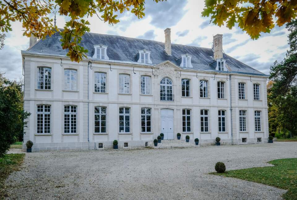 Château d'Isle-sur-Marne (R) - Isle sur Marne, France