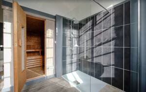 Château d'Isle-sur-Marne (R) - Isle sur Marne, France