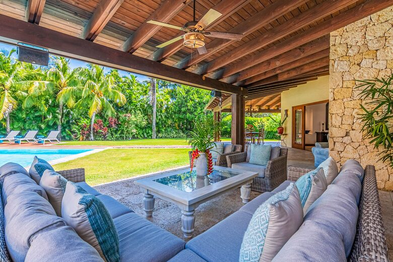 Villa Maji - Luxury Water Oasis Set Amongst the Palms in Cabarete - Cabarete, Dominican Republic