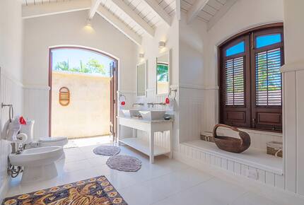 Villa Maji - Luxury Water Oasis Set Amongst the Palms in Cabarete - Cabarete, Dominican Republic