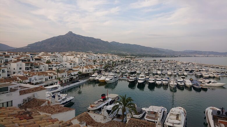 Apartment La Alzambra in Marbella - Marbella, Spain