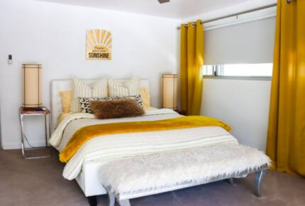 Modern Palm Springs Dream Villa - Palm Desert, California