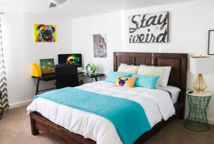 Modern Palm Springs Dream Villa - Palm Desert, California