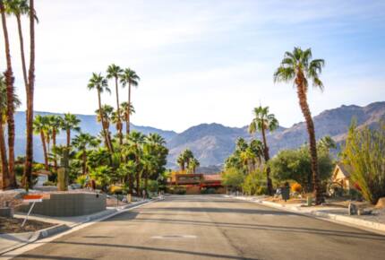 Modern Palm Springs Dream Villa - Palm Desert, California