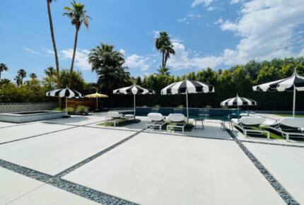 Modern Palm Springs Dream Villa - Palm Desert, California