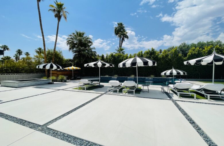 Modern Palm Springs Dream Villa - Palm Desert, California