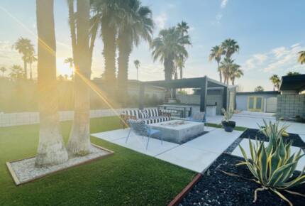 Modern Palm Springs Dream Villa - Palm Desert, California