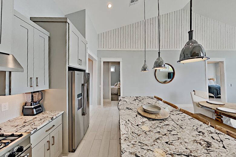 Cottage by The Sea | Private Dock, Fishing Pier - Rockport, Texas